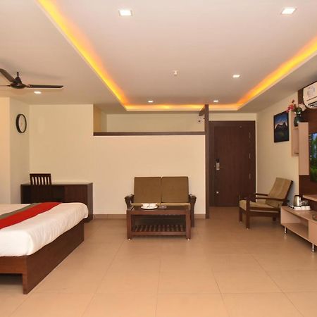 M R Residency Dharwad. Leilighet Eksteriør bilde