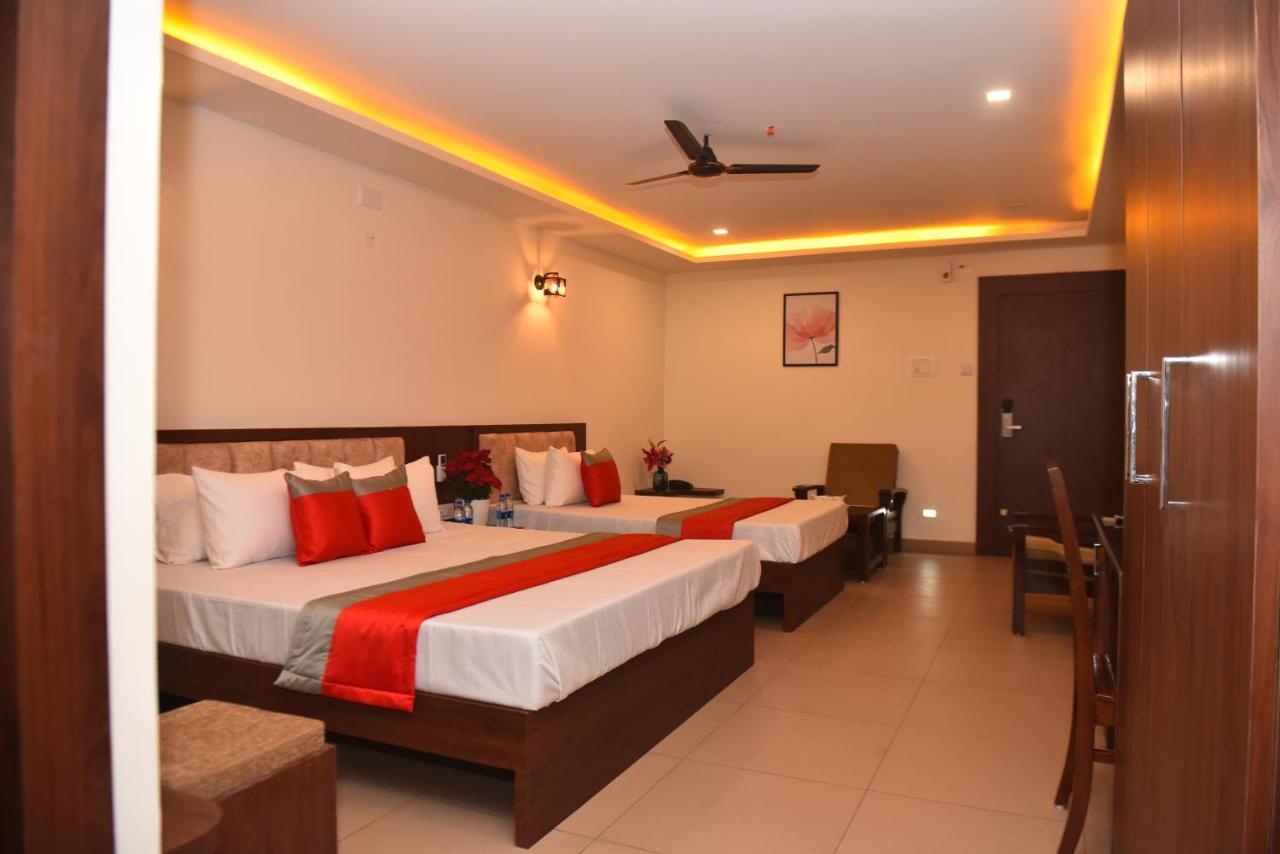 M R Residency Dharwad. Leilighet Eksteriør bilde