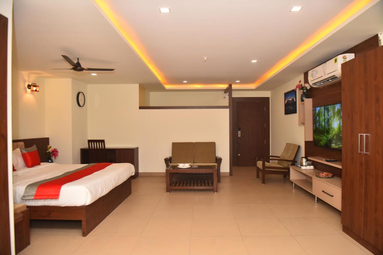 M R Residency Dharwad. Leilighet Eksteriør bilde
