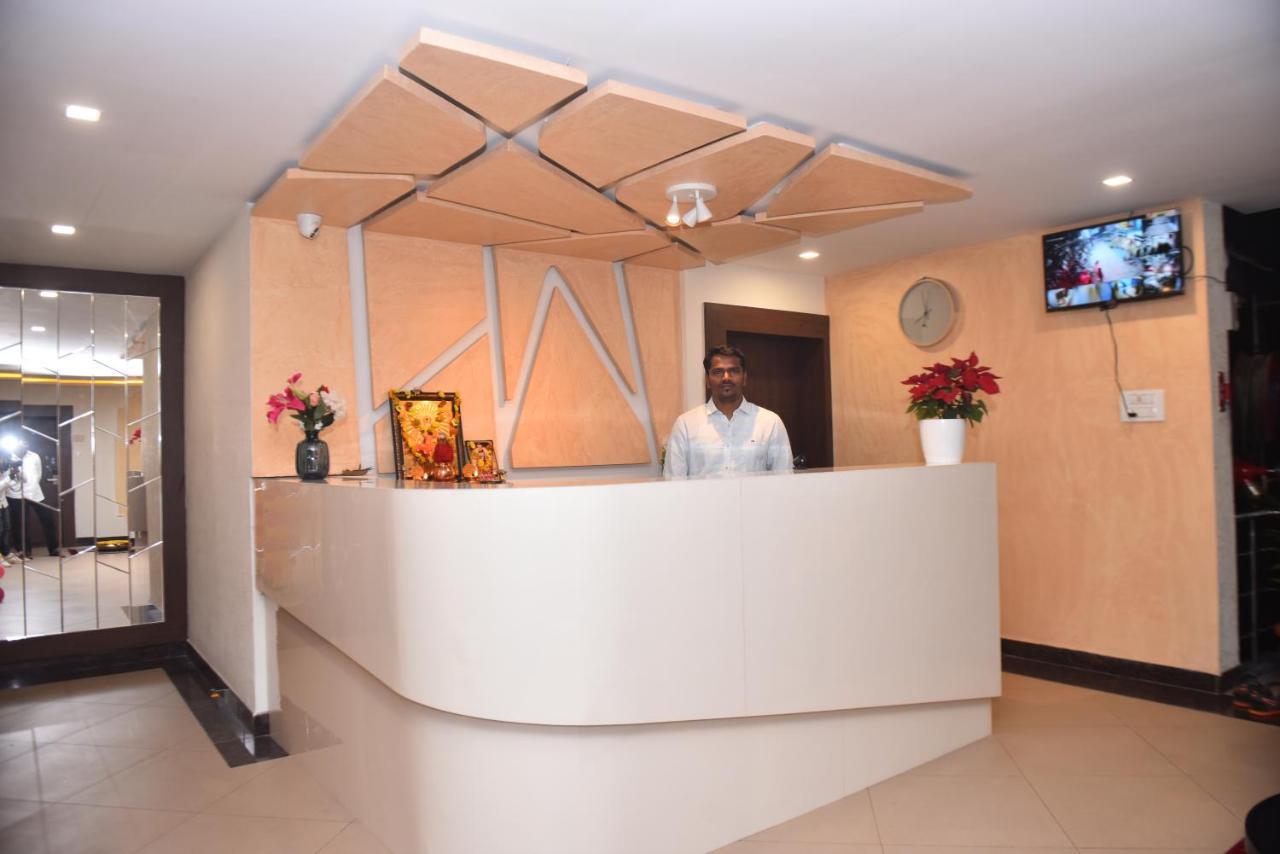 M R Residency Dharwad. Leilighet Eksteriør bilde