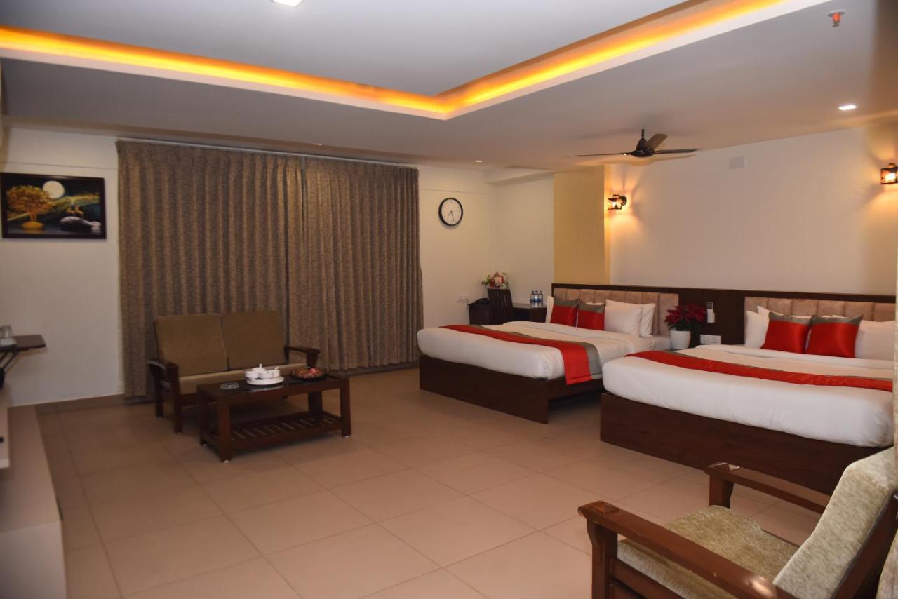 M R Residency Dharwad. Leilighet Eksteriør bilde