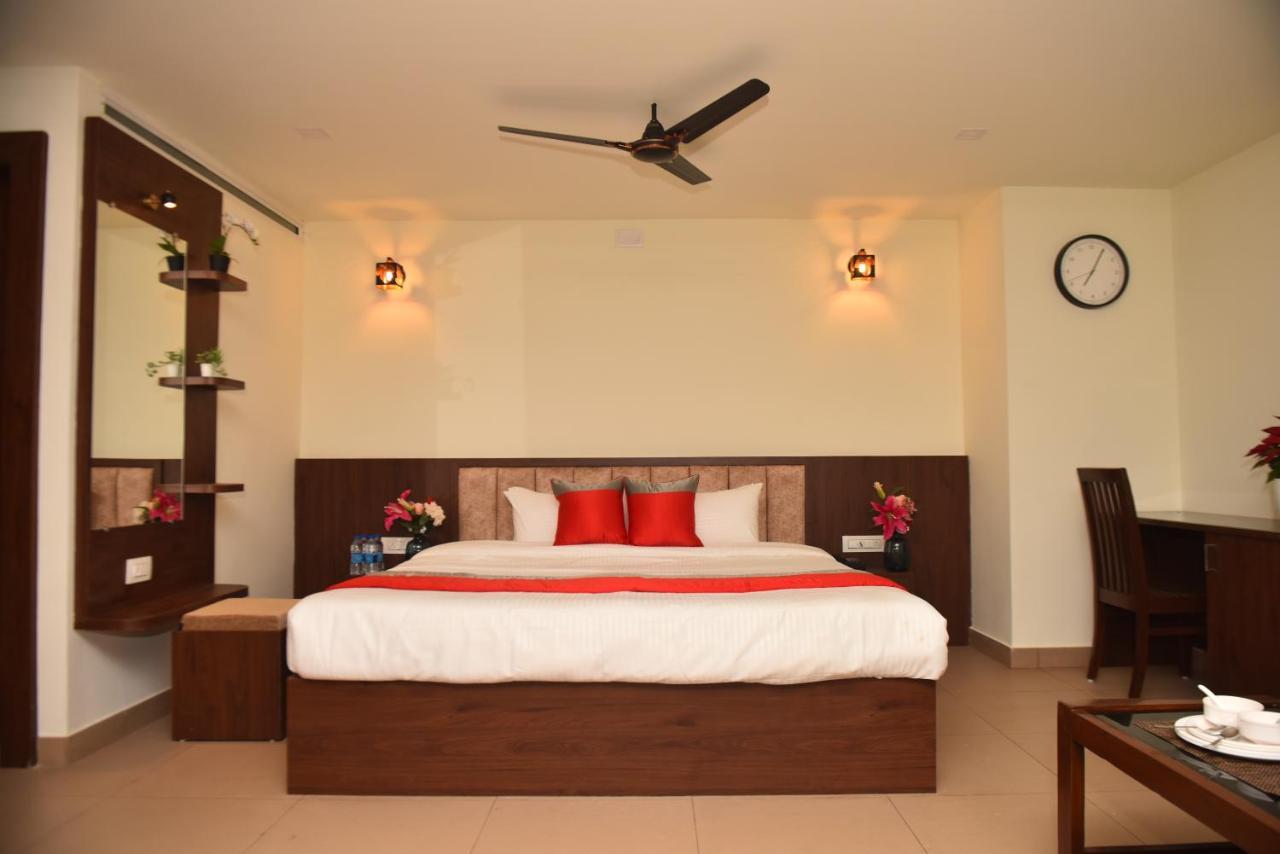 M R Residency Dharwad. Leilighet Eksteriør bilde